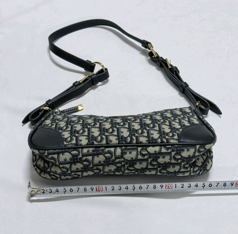 새상품>오블리크 미니백--8