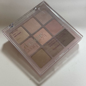 데이지크 섀도우 팔레트 13 쿨블랜딩 이미지