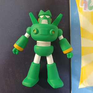 짱구 UDF 중고 판매(칸탐로보, 신형만 & 봉미선, 액션가면 & 짱구) 이미지