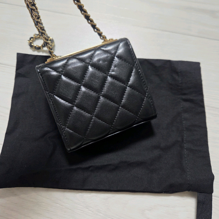 샤넬 트렌디CC 미니 체인백 블랙--1