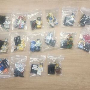 레고 미니피규어 시즌1 8683 팝니다