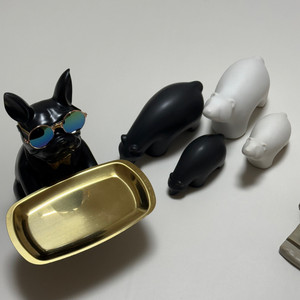 불독 + 곰 오브제 + 3종 일괄 판매합니다.