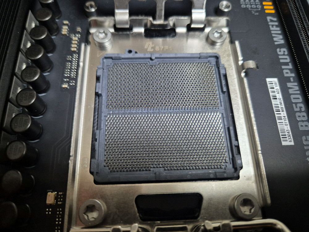 7800x3d + asus tuf b850m wifi7--3