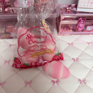 딸기빵 스퀴시 말랑이 개당가격