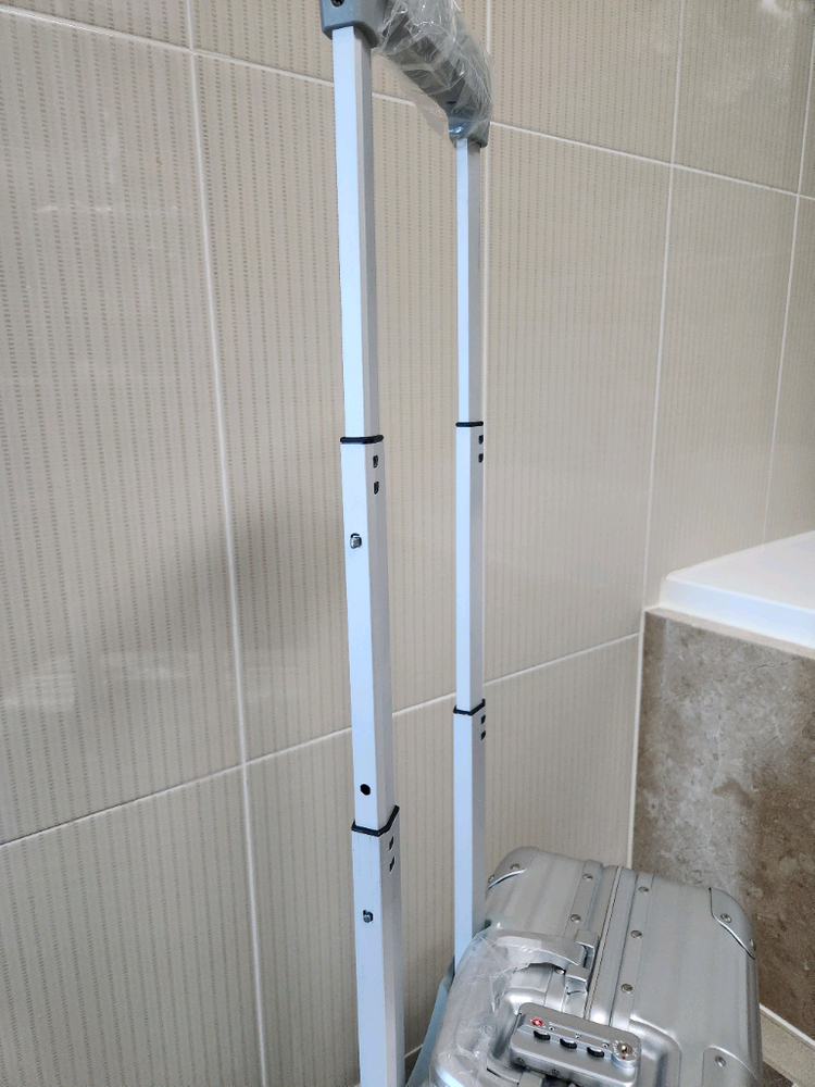 리모와 컴팩트 캐리어--3