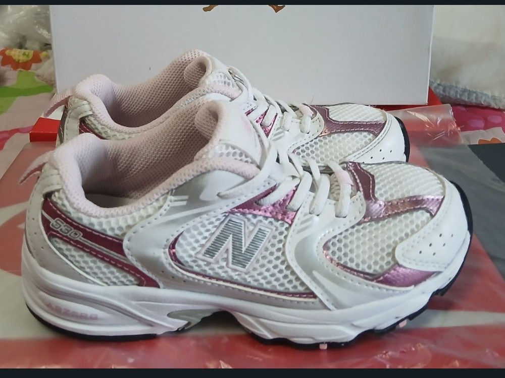 뉴발란스키즈 530 실버핑크190운동화 거의새거24년 이미지