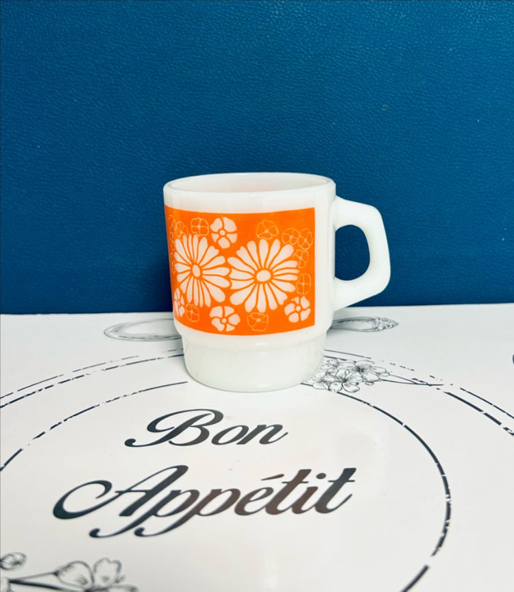 빈티지 파이어킹 데이지 패턴 밀크 글라스 스태킹 머그--0