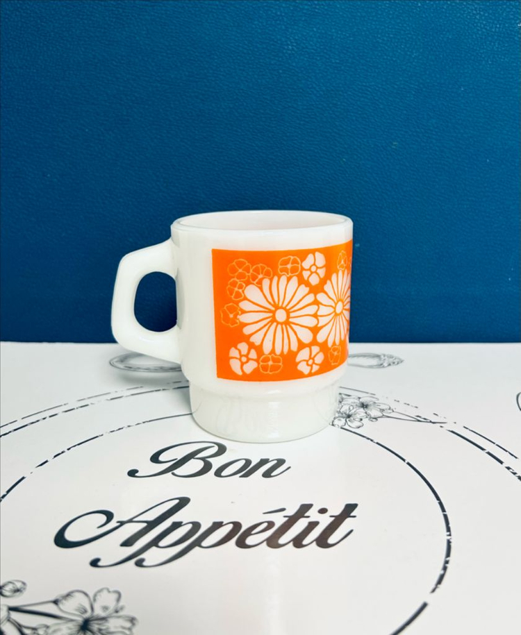 빈티지 파이어킹 데이지 패턴 밀크 글라스 스태킹 머그--2