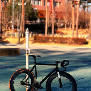 렌포체 90림 픽시 트랙 휠셋팝니다