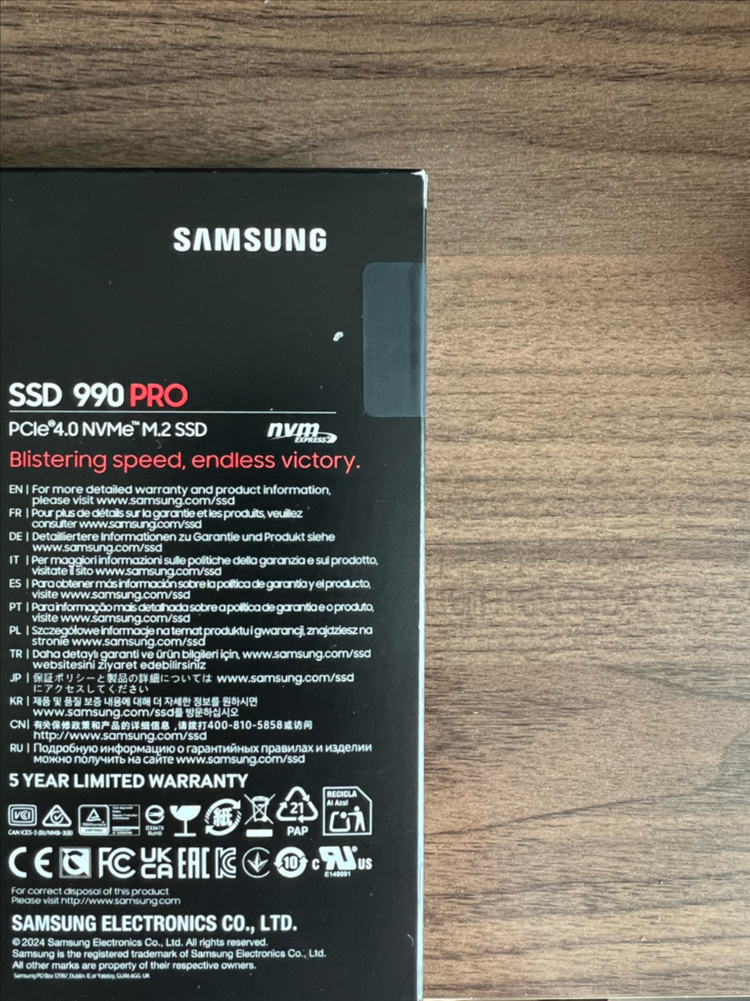 미개봉 국내정품 삼성 990 PRO 2TB NVMe M.2 SSD--1