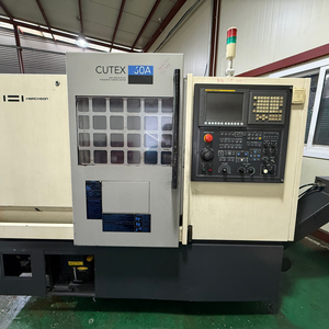 화천기계 6인지 CNC선반 CUTEX-160A 2013년식 십압대 , 칩콘베어 포함 이미지