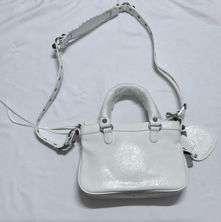 새상품>발렌 네오카골 화이트--1