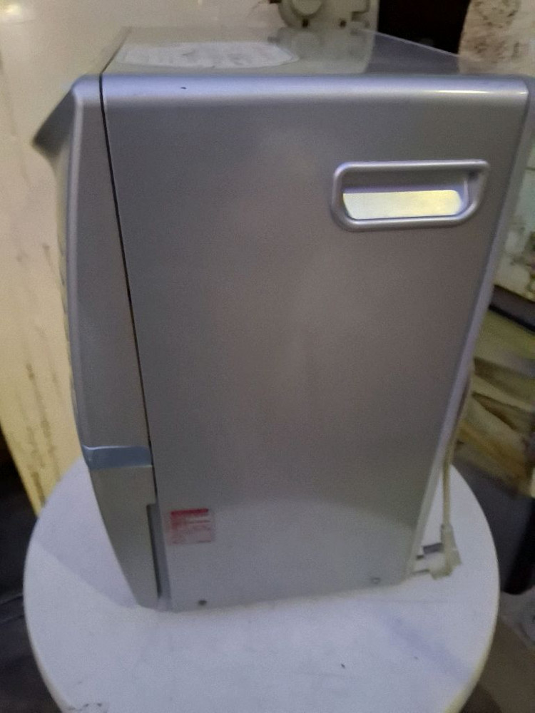 LG 제습기 24리터 결로방지예방 물잘빨립니다 빨래잘말립니다 1등급재품--2