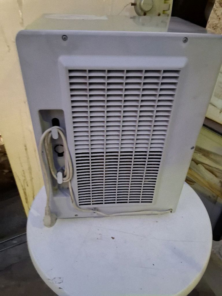 LG 제습기 24리터 결로방지예방 물잘빨립니다 빨래잘말립니다 1등급재품--4