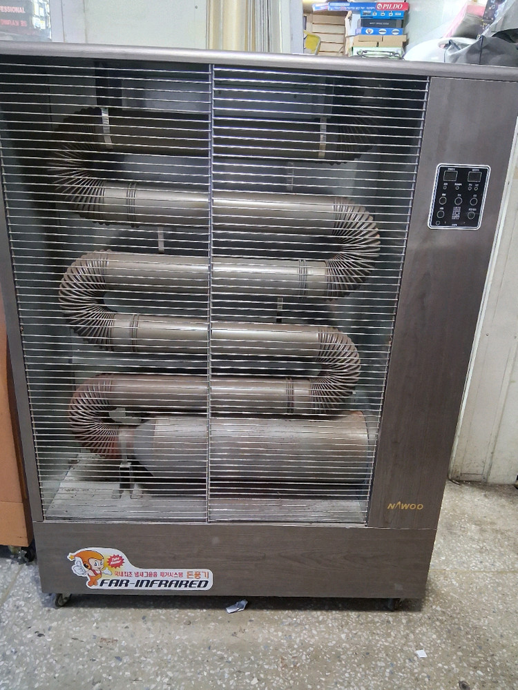 나우이엘 돈풍기 곱창난로 튜브히터난로 온풍기 열풍기 70평형 석유난로이고 25000칼로리--0