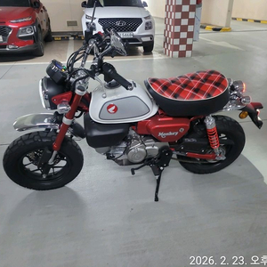 23년식 몽키125 2천키로 330만