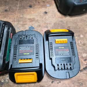 보쉬 부품용 밧데리 일괄. 젠더포함 이미지