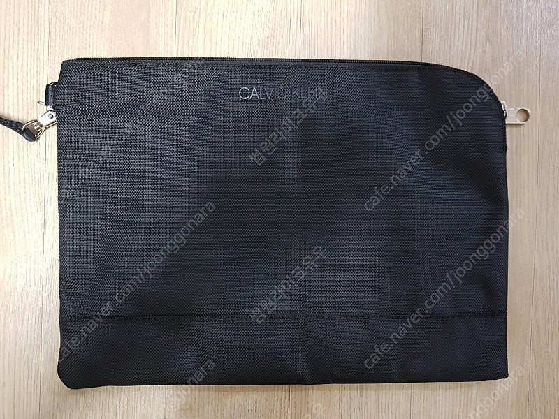 ck 캘빈클라인 장지갑 . 클러치백 미사용품--4