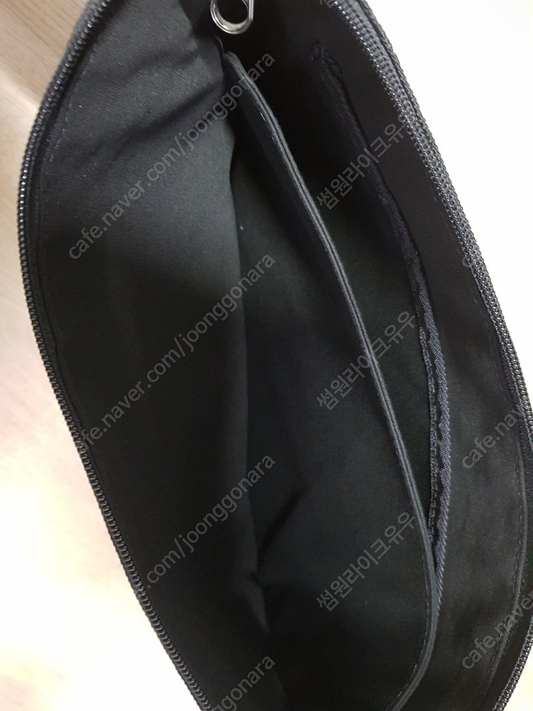 ck 캘빈클라인 장지갑 . 클러치백 미사용품--7