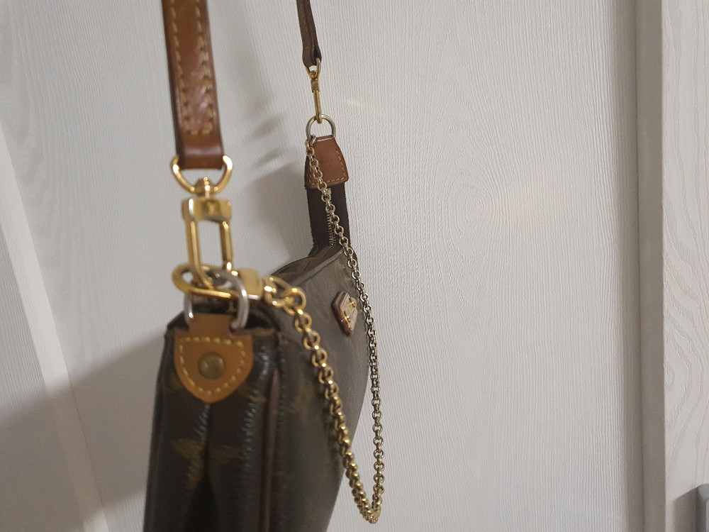 루이비통 에바클러치--1