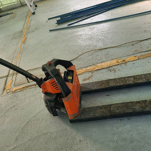 전동파레트카 파레트카 전동리프트 핸드자키