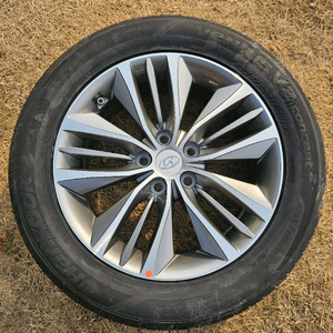 그랜져HG 17인치 휠타이어 4개 세트 이미지