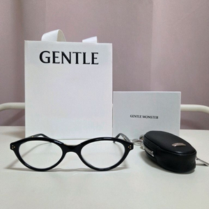 젠틀몬스터 타키온 01 안경 판매합니다.(1회착용) 이미지