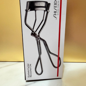 시세이도 아이래쉬 컬러 프로 뷰러 새상품