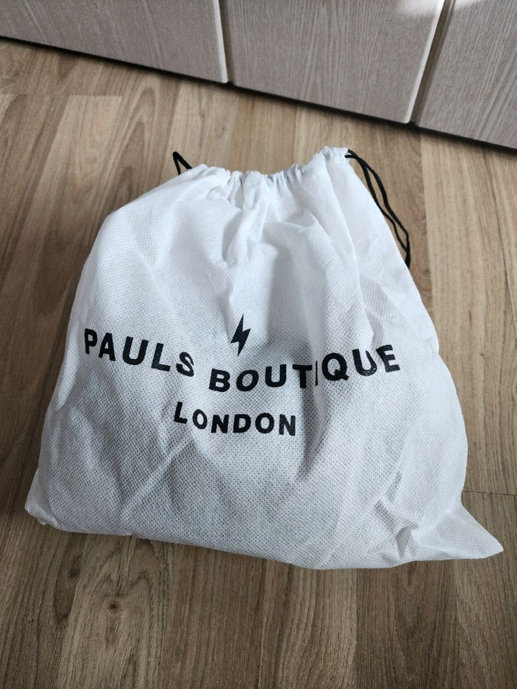 현대백 폴스부띠끄 크로스백 이미지