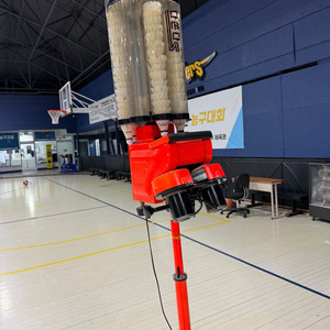 배드민턴 콕 발사머신 판매합니다