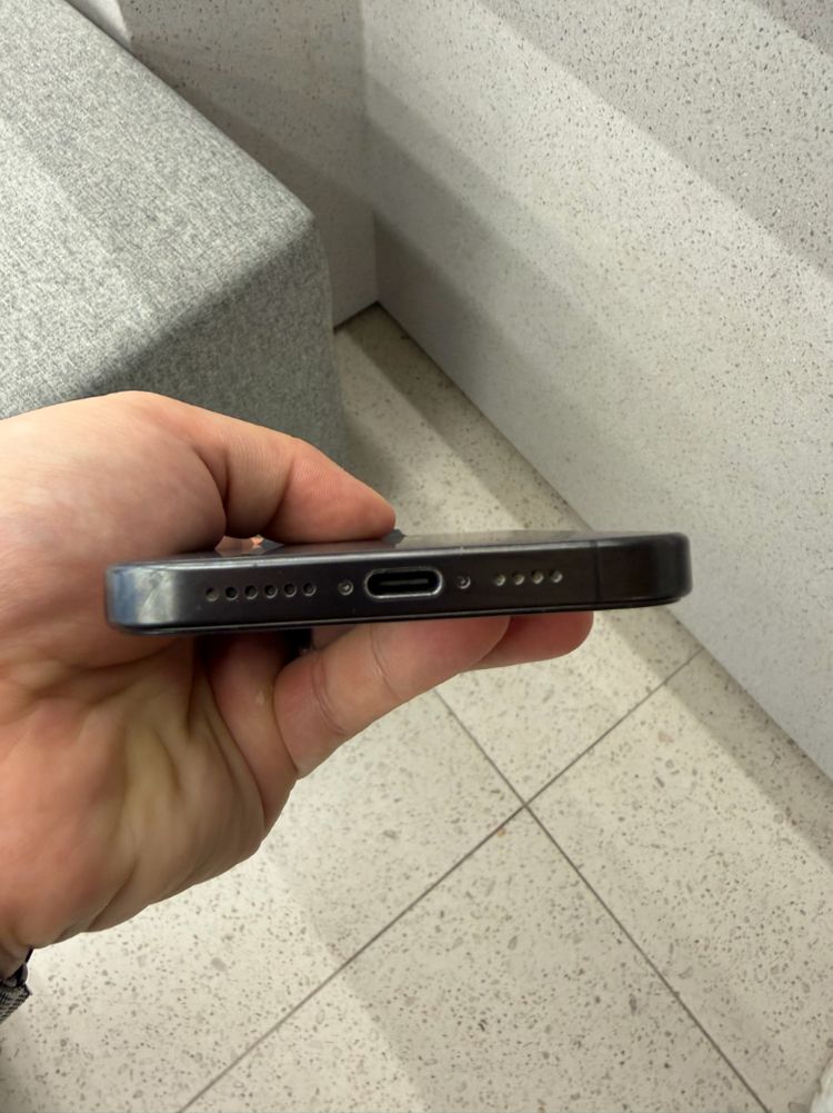 아이폰 15프로맥스 256GB 그라파이트--7