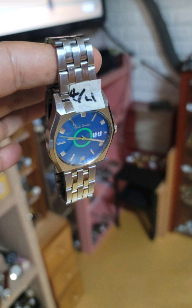 (희귀/신품급) 폴스미스 스위스메이드 시계 (청판과 비교안되는 컬러)유일한 취미로 집착하여 시계를 진열만할뿐 전문 이미지