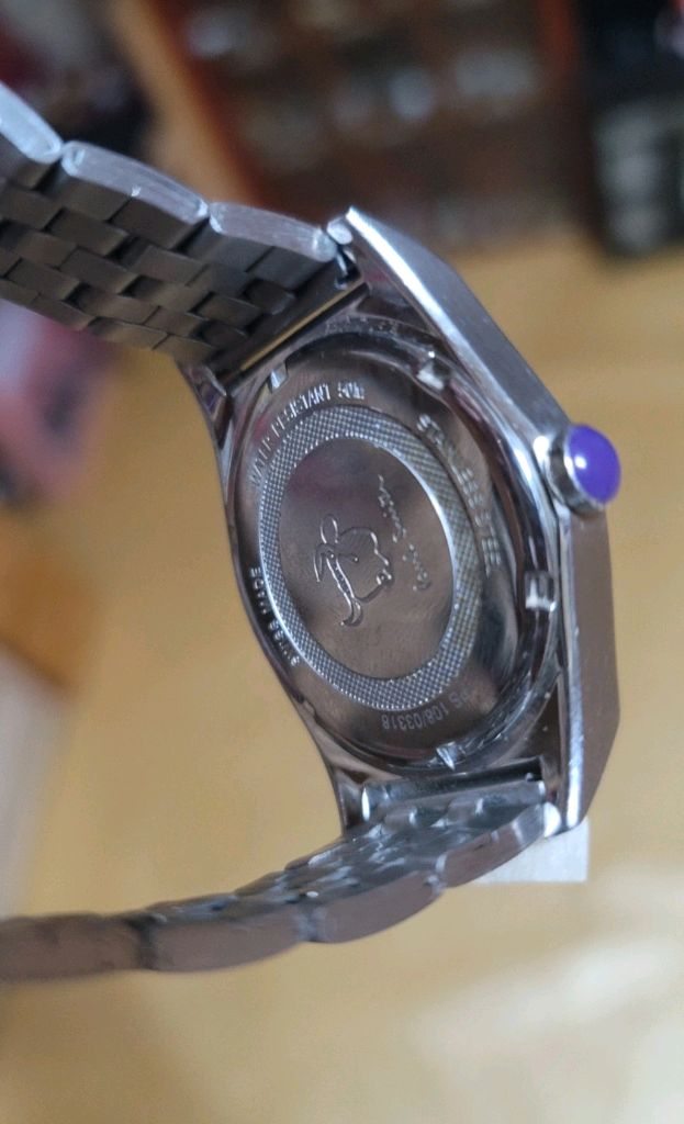 (희귀/신품급) 폴스미스 스위스메이드 시계 (청판과 비교안되는 컬러)유일한 취미로 집착하여 시계를 진열만할뿐 전문 이미지