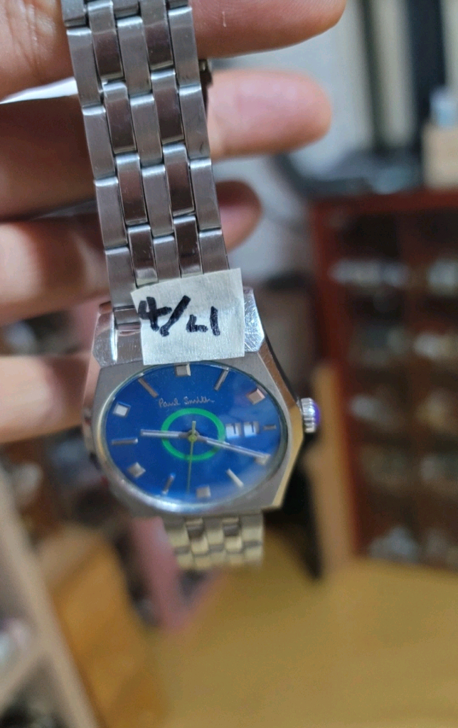 (희귀/신품급) 폴스미스 스위스메이드 시계 (청판과 비교안되는 컬러)유일한 취미로 집착하여 시계를 진열만할뿐 전문 이미지