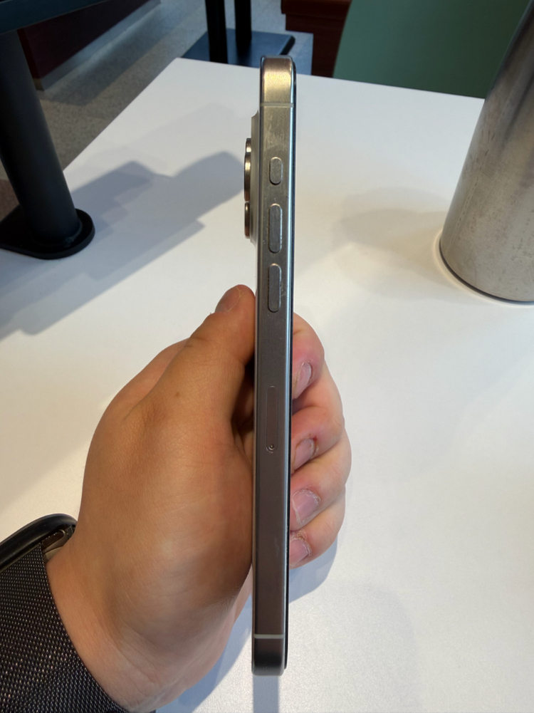 아이폰 15프로맥스 256GB 실버--2