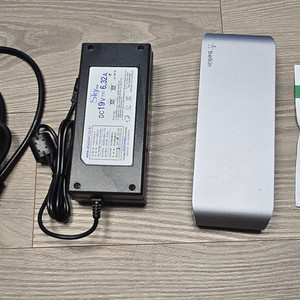 벨킨 커넥트 썬더볼트4독 프로 C타입 멀티 허브 INC006 도킹스테이션 도크