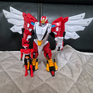 미니특공대 애니멀트론 호크봇 (피규어/무기 포함)