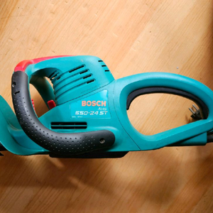 예초기 정원톱 전정기 헤지커터 이미지