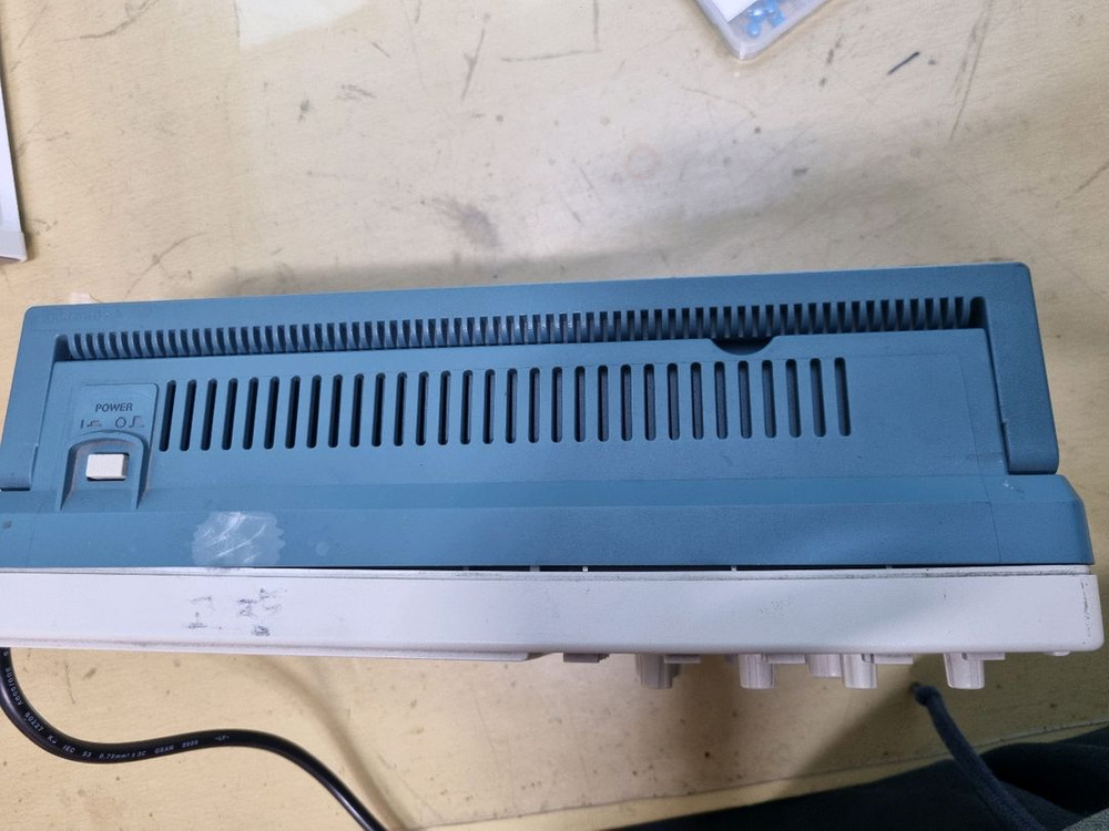 오실로스코프 텍트로닉스TDS220--1