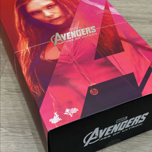 핫토이 에이지오브울트론 스칼렛위치 / 핫토이 aou 스칼렛위치