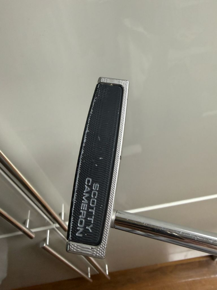 스카티카메론 써클티 퍼터 이미지