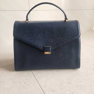 더블엠 소가죽 크로스백 팝니다