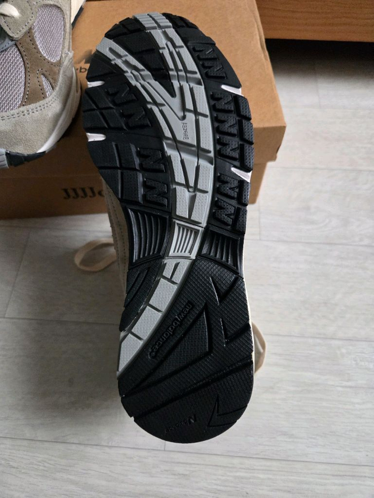 뉴발란스991 자운드 새제품 이미지