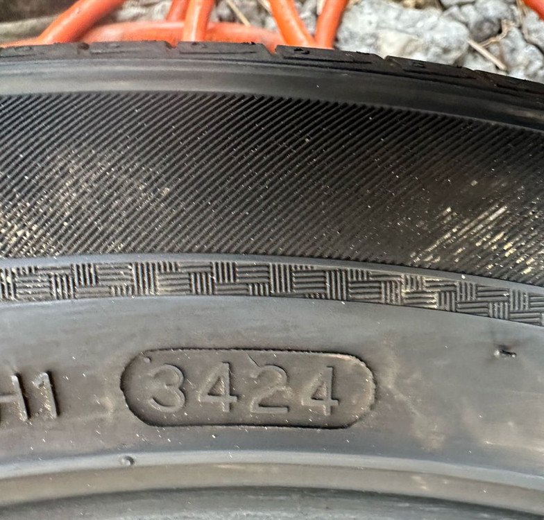 215 50 17한국중고타이어2개2155017 이미지