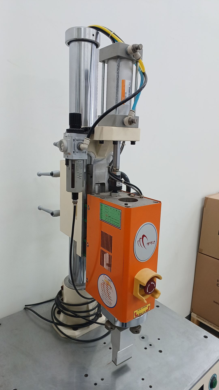 [중고] 에이스 초음파융착기 20K / 2대--3