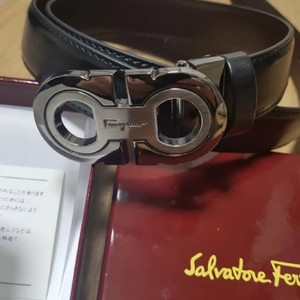 페라가모 벨트 팝니다 새제품 허리25에서40까지 가능
