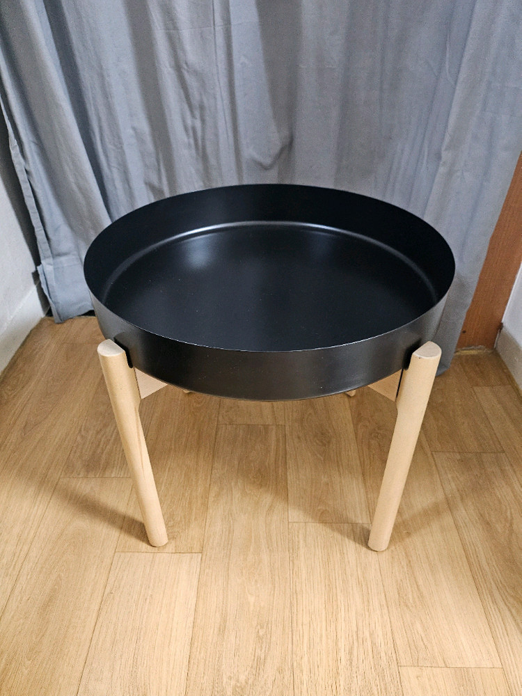 이케아 위펠리그 테이블(택배가능)--2