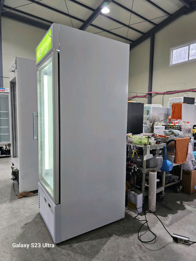 수직냉동고 아이스크림냉동고 간냉식 히팅도어 이미지