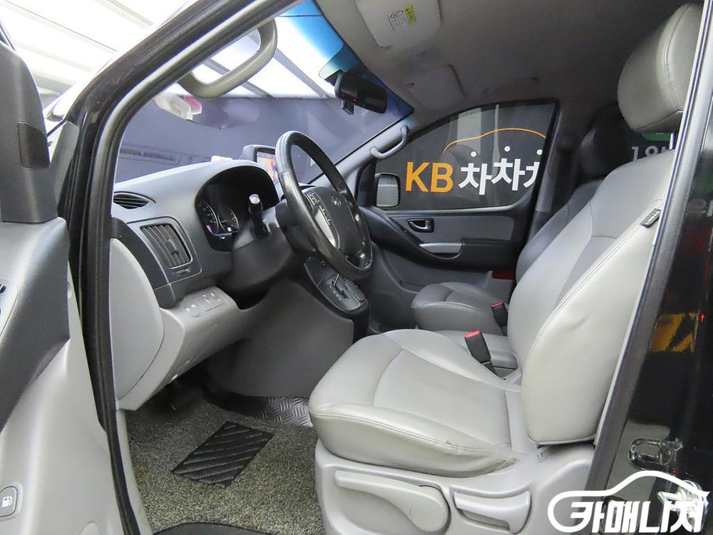 [현대]그랜드 스타렉스 11인승 왜건 모던 스페셜 #3월급매--4