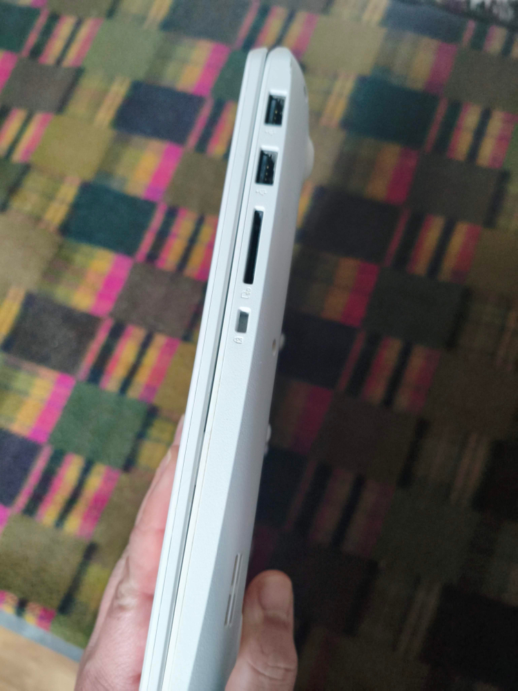 [asus 노트북] i5 6200u, 13인치, 8/128 920m--2